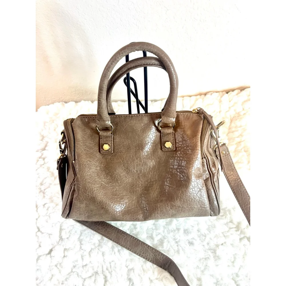 Gianni Bini Gold Brown Leather handbag with crossbody strap